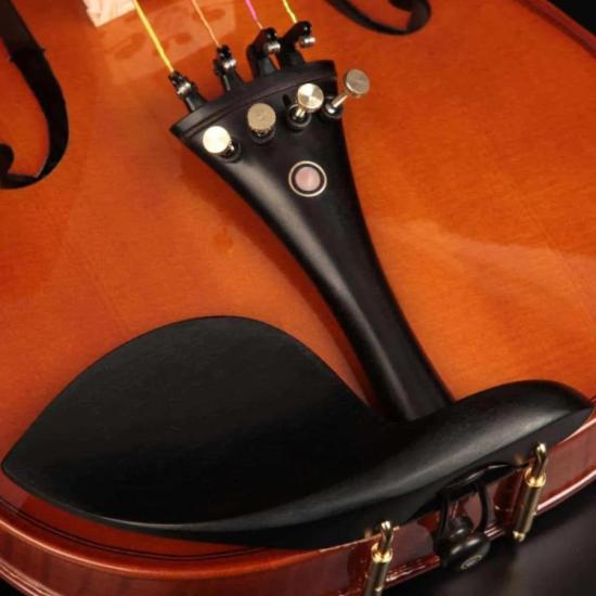 Violino Eagle VE144 Series Classic 4/4 Envernizado por 1.329,00 à vista no boleto/pix ou parcele em até 12x sem juros. Compre na loja Mundomax!