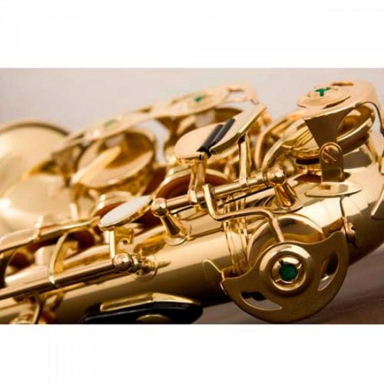 Saxofone Soprano Curvo Bb SP508 Laqueado EAGLE por 6.099,99 à vista no boleto/pix ou parcele em até 12x sem juros. Compre na loja Mundomax!