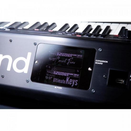 Piano Digital ROLAND RD700GX por 0,00 à vista no boleto/pix ou parcele em até 1x sem juros. Compre na loja Mundomax!
