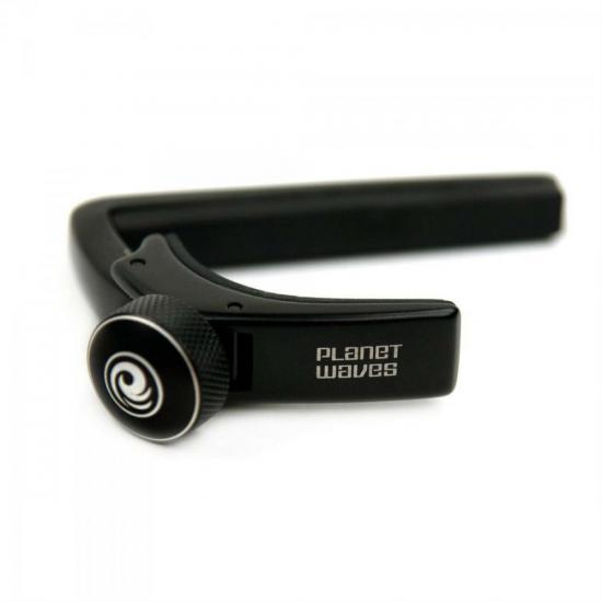 Braçadeira para Violão PW-CP-02 PLANET WAVES por 0,00 à vista no boleto/pix ou parcele em até 1x sem juros. Compre na loja Mundomax!