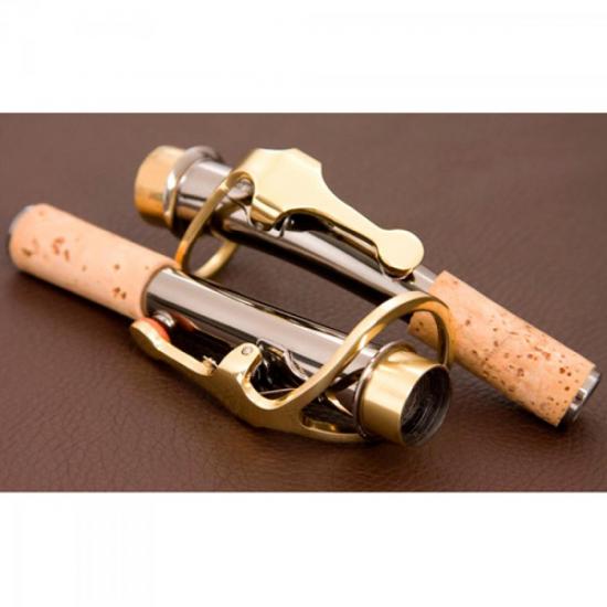 Saxofone Soprano EAGLE Bb SP502-BG Preto Onix por 4.699,99 à vista no boleto/pix ou parcele em até 12x sem juros. Compre na loja Mundomax!