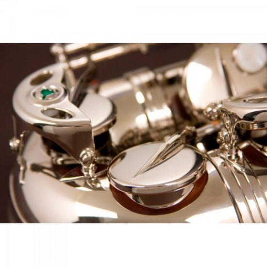 Saxofone Alto EB Eagle SA500-N Niquelado por 6.999,00 à vista no boleto/pix ou parcele em até 12x sem juros. Compre na loja Mundomax!