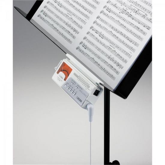 Afinador Cromático Digital TU12BW BOSS por 0,00 à vista no boleto/pix ou parcele em até 1x sem juros. Compre na loja Mundomax!