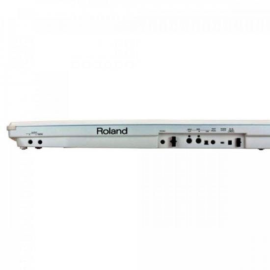 Teclado Sintetizador ROLAND Portátil AX-Synth por 0,00 à vista no boleto/pix ou parcele em até 1x sem juros. Compre na loja Mundomax!