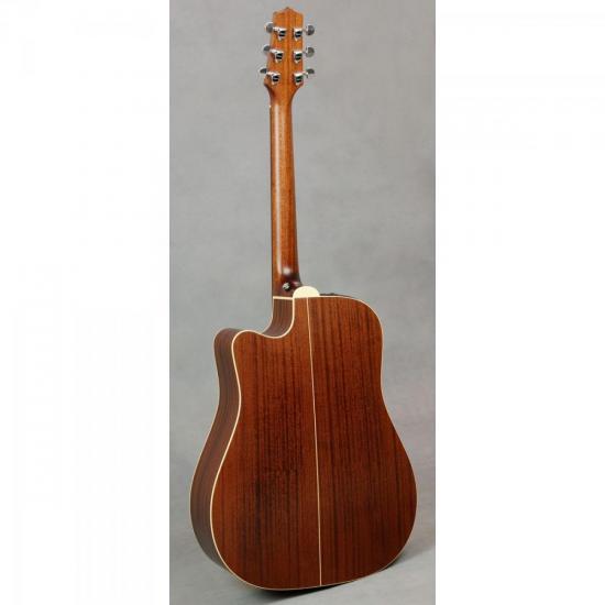 Violao TAKAMINE Profissional Elétrico Folk Satin Natural ETN10C por 0,00 à vista no boleto/pix ou parcele em até 1x sem juros. Compre na loja Mundomax!