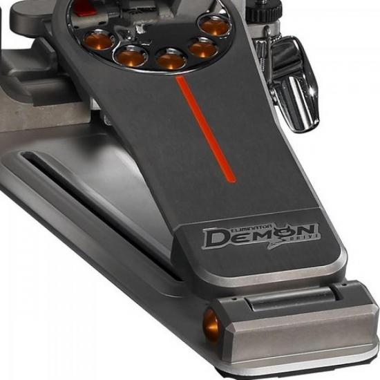Pedal Duplo Eliminator Deamon Drive P3002D PEARL por 0,00 à vista no boleto/pix ou parcele em até 1x sem juros. Compre na loja Mundomax!