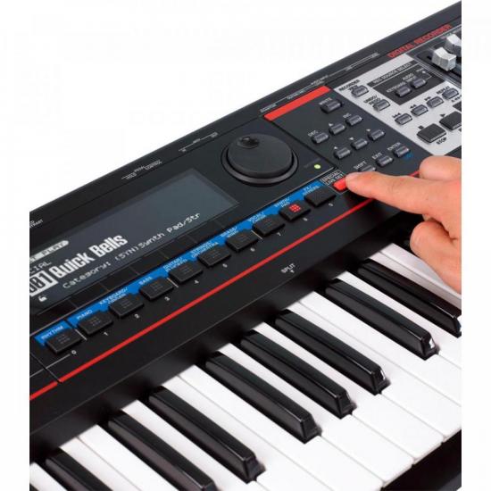 Teclado Sintetizador ROLAND 61 Teclas com Gravador Digital JUNO GI por 0,00 à vista no boleto/pix ou parcele em até 1x sem juros. Compre na loja Mundomax!