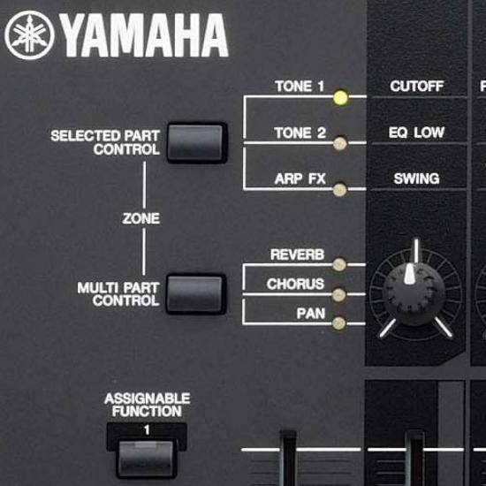 Teclado Sintetizador YAMAHA 88 Teclas MOTIF XF8 por 0,00 à vista no boleto/pix ou parcele em até 1x sem juros. Compre na loja Mundomax!