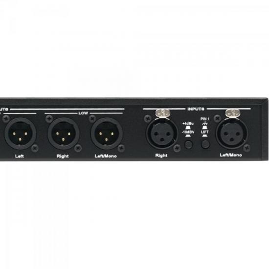 Compressor de Sinal Com Crossover PA+ 2 Entradas 6 Saídas 127V DBX por 0,00 à vista no boleto/pix ou parcele em até 1x sem juros. Compre na loja Mundomax!