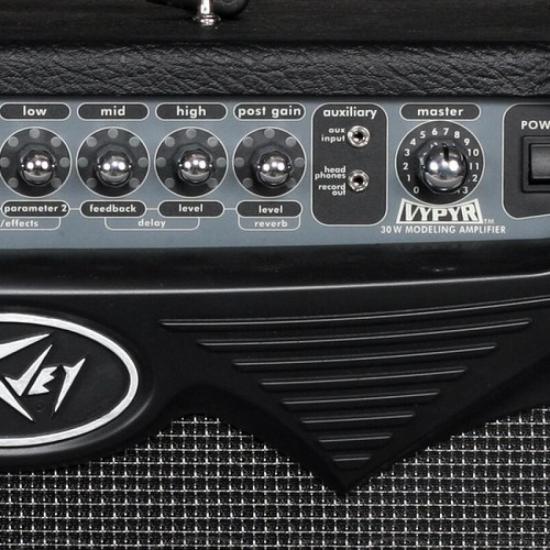 Cubo Para Guitarra Vypyr 30 PEAVEY por 0,00 à vista no boleto/pix ou parcele em até 1x sem juros. Compre na loja Mundomax!