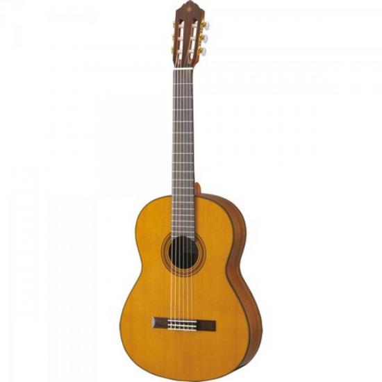 Violão YAMAHA Clássico Acústico CG162C Natural por 0,00 à vista no boleto/pix ou parcele em até 1x sem juros. Compre na loja Mundomax!
