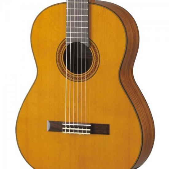 Violão YAMAHA Clássico Acústico CG162C Natural por 0,00 à vista no boleto/pix ou parcele em até 1x sem juros. Compre na loja Mundomax!