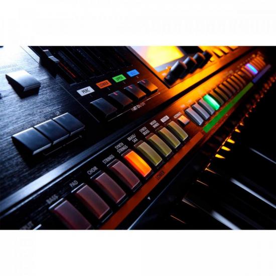 Teclado Sintetizador ROLAND 76 Teclas Clássico Jupiter 80 Preto