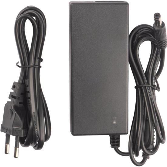 Fonte Chaveada HAYONIK FTCI12/3 12V / 3A 36W P4 Centro Positivo Bivolt por 59,00 à vista no boleto/pix ou parcele em até 2x sem juros. Compre na loja Mundomax!