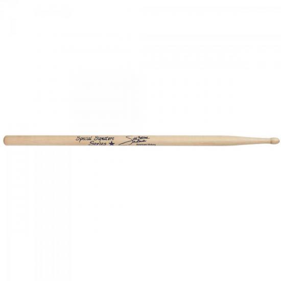 Baqueta Guilherme Santana LIVERPOOL por 0,00 à vista no boleto/pix ou parcele em até 1x sem juros. Compre na loja Mundomax!