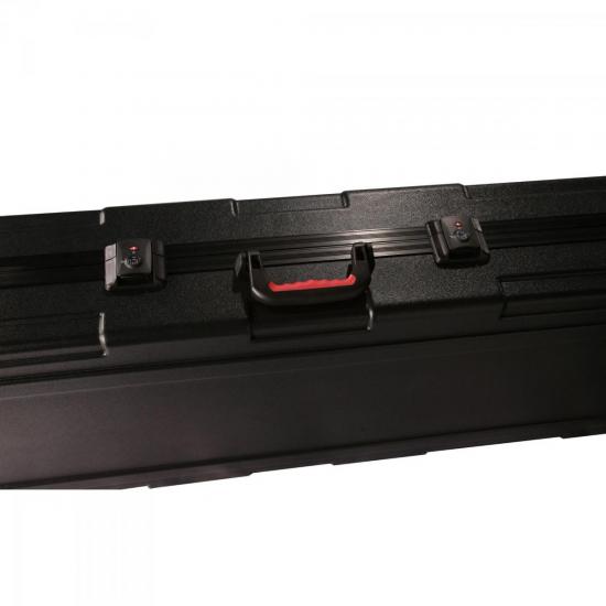 Case Para Teclado GKPE 61 TSA Preto GATOR por 0,00 à vista no boleto/pix ou parcele em até 1x sem juros. Compre na loja Mundomax!