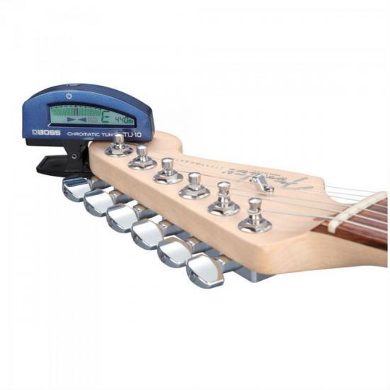 Afinador Cromatico TU10 AZ BOSS por 0,00 à vista no boleto/pix ou parcele em até 1x sem juros. Compre na loja Mundomax!