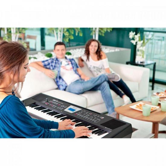 Teclado ROLAND BK3 PT por 0,00 à vista no boleto/pix ou parcele em até 1x sem juros. Compre na loja Mundomax!