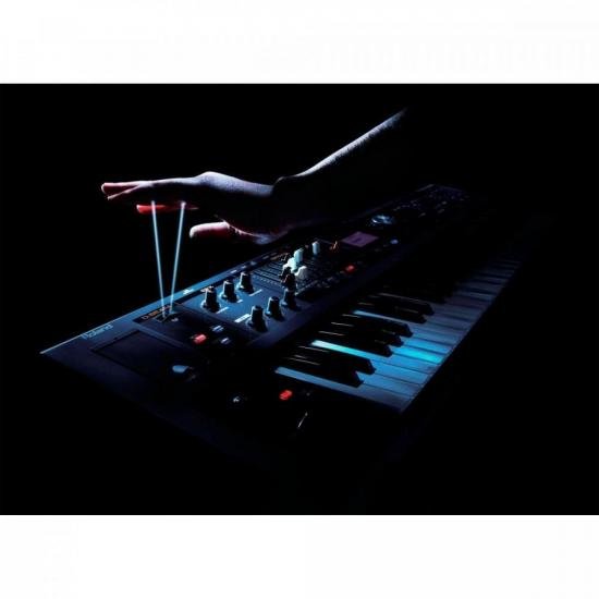 Orgao ROLAND Eletronico VCombo VR09 por 0,00 à vista no boleto/pix ou parcele em até 1x sem juros. Compre na loja Mundomax!
