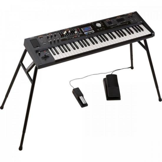 Orgao ROLAND Eletronico VCombo VR09 por 0,00 à vista no boleto/pix ou parcele em até 1x sem juros. Compre na loja Mundomax!