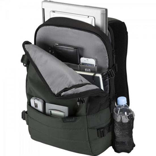 Mochila Notebook 16\" PEWTER TSB77801US Preta/Oliva TARGUS por 0,00 à vista no boleto/pix ou parcele em até 1x sem juros. Compre na loja Mundomax!