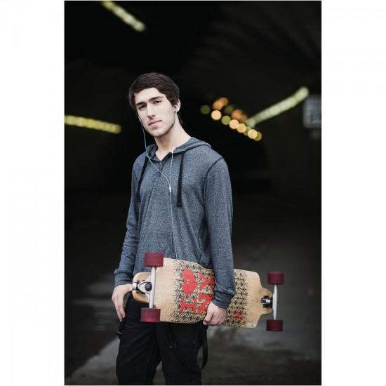 Fone de Ouvido Intra-Auricular com Som Nítido e Cabo Plano por 0,00 à vista no boleto/pix ou parcele em até 1x sem juros. Compre na loja Mundomax!