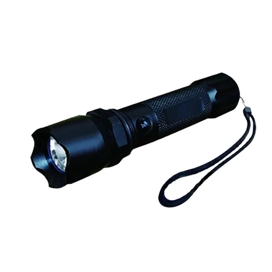 Lanterna Tatica 800 Lumens 300W FX-L.SA Preta FLEX por 0,00 à vista no boleto/pix ou parcele em até 1x sem juros. Compre na loja Mundomax!