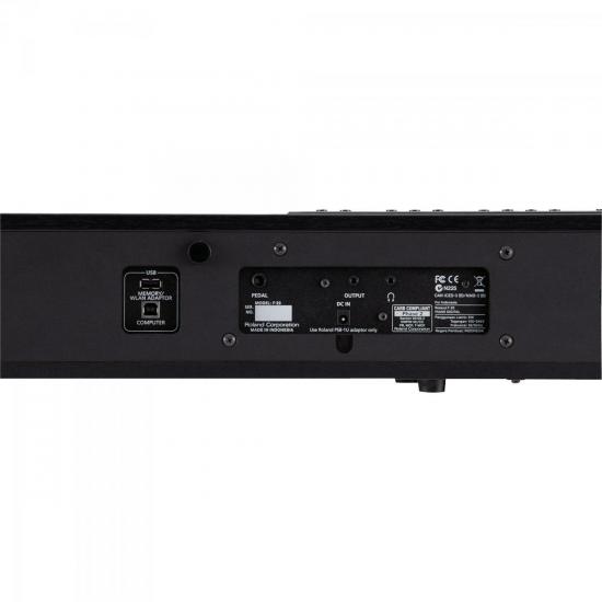 Piano Digital ROLAND F-20 Preto por 0,00 à vista no boleto/pix ou parcele em até 1x sem juros. Compre na loja Mundomax!