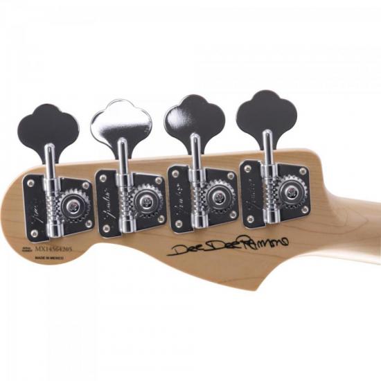 Contrabaixo FENDER Passivo 4 Cordas DEE DEE RAMONE PRECISION BASS Olympic White por 0,00 à vista no boleto/pix ou parcele em até 1x sem juros. Compre na loja Mundomax!