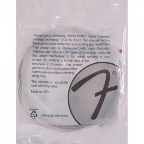Encordoamento Para Guitarra Aço .013 250JM Niquelado FENDER por 0,00 à vista no boleto/pix ou parcele em até 1x sem juros. Compre na loja Mundomax!