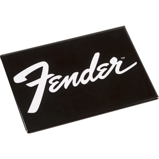 Ímã Logo FENDER Clássica Preta por 26,90 à vista no boleto/pix ou parcele em até 1x sem juros. Compre na loja Mundomax!