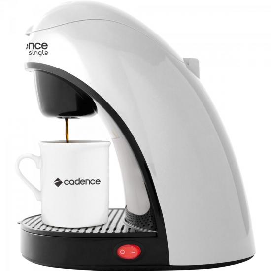 Cafeteira Single com 2 Xícaras 220V CAF110 Branca/Preta CADENCE por 0,00 à vista no boleto/pix ou parcele em até 1x sem juros. Compre na loja Mundomax!