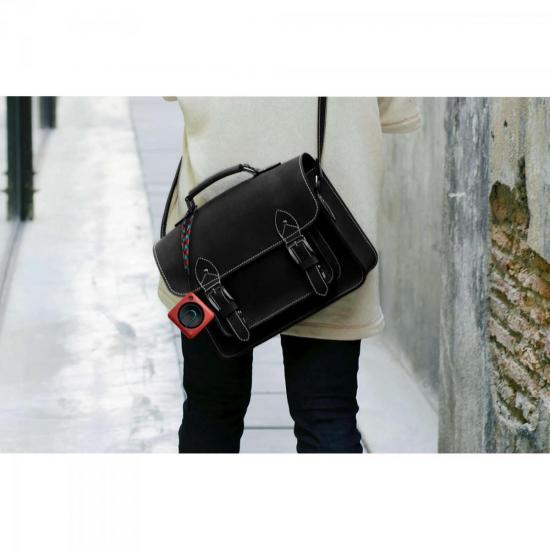 Caixa Multimídia 2W Wireless/Bluetooth/Microfone BT1300R/00 Vermelha por 0,00 à vista no boleto/pix ou parcele em até 1x sem juros. Compre na loja Mundomax!