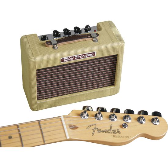 Cubo Mini de Guitarra FENDER TWIN 57 Tweed por 557,99 à vista no boleto/pix ou parcele em até 10x sem juros. Compre na loja Mundomax!