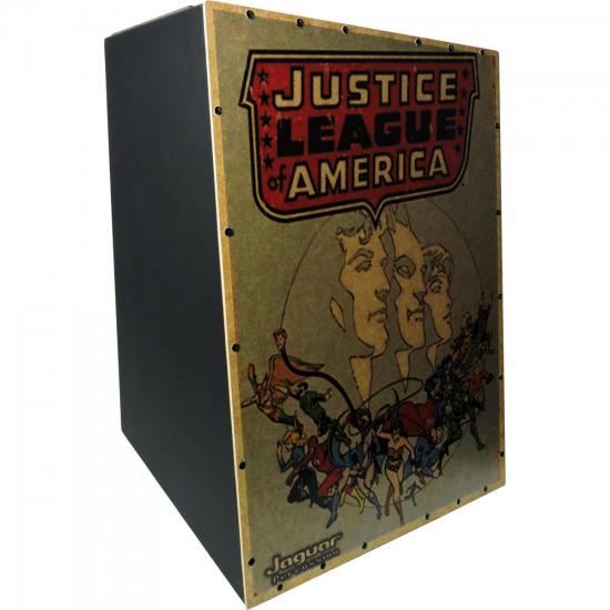 Cajon Eletroacústico Inclinado JUSTICE LEAGUE K2-EQ-009 JAGUAR por 0,00 à vista no boleto/pix ou parcele em até 1x sem juros. Compre na loja Mundomax!