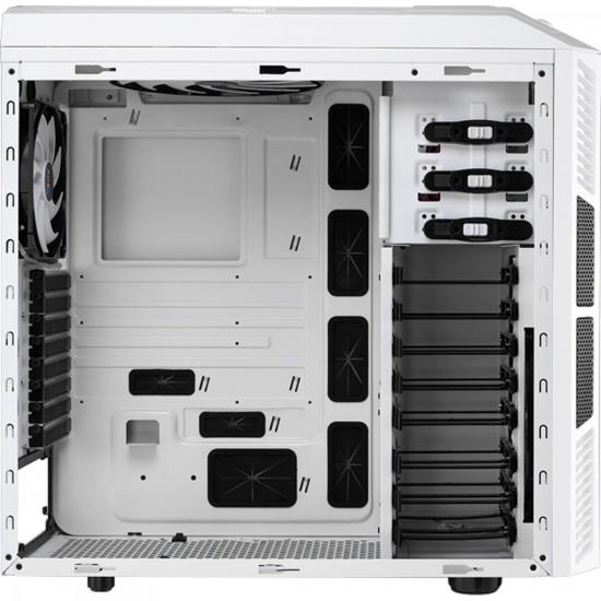 Gabinete Gamer Mid Tower XPREDATOR X3 EN57110 Branco AEROCOOL por 0,00 à vista no boleto/pix ou parcele em até 1x sem juros. Compre na loja Mundomax!