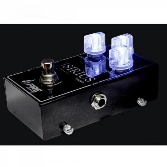 Pedal de Efeitos Chorus SIRIUS Preto FIRE por 0,00 à vista no boleto/pix ou parcele em até 1x sem juros. Compre na loja Mundomax!