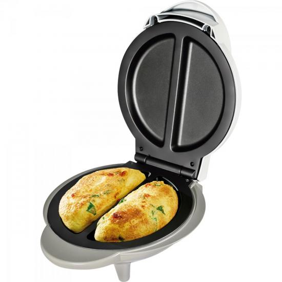 Omeleteira 800W 127V +EGG OML100 Branca CADENCE por 0,00 à vista no boleto/pix ou parcele em até 1x sem juros. Compre na loja Mundomax!