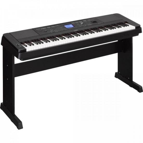 Piano Digital YAMAHA DGX-660 Preto por 7.149,90 à vista no boleto/pix ou parcele em até 12x sem juros. Compre na loja Mundomax!