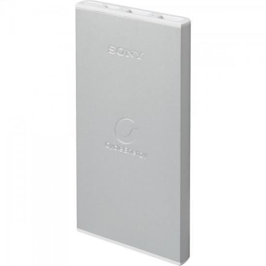 Carregador Portátil USB 7000mAh CP-F2LS Prata SONY por 0,00 à vista no boleto/pix ou parcele em até 1x sem juros. Compre na loja Mundomax!