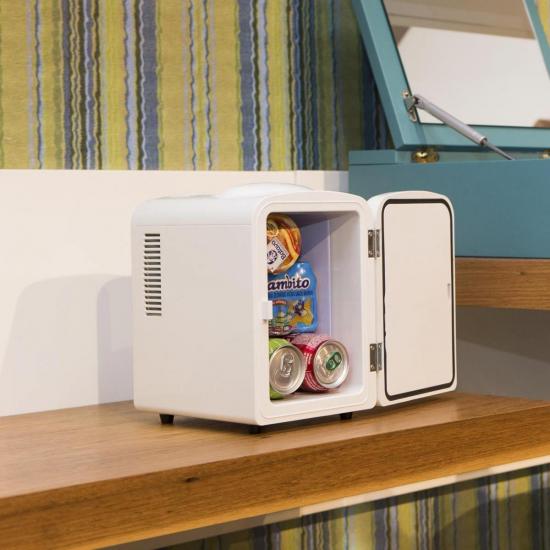 Mini Geladeira Portátil 4L 220V/12V TV005 Branca MULTILASER por 0,00 à vista no boleto/pix ou parcele em até 1x sem juros. Compre na loja Mundomax!