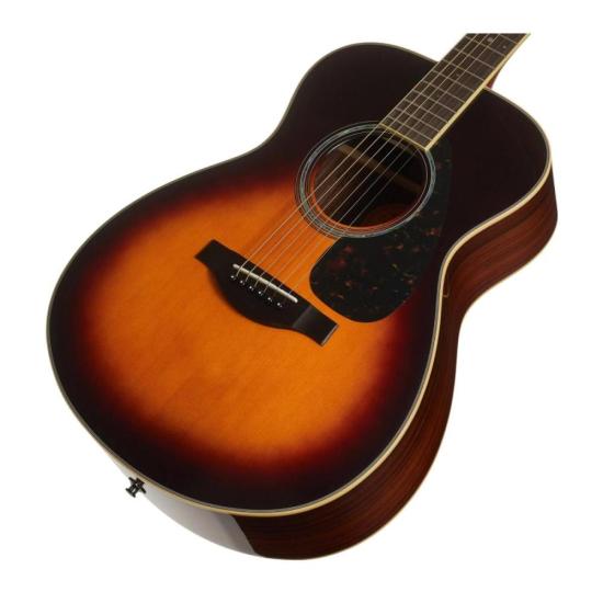 Violão Yamaha LS6 Are Eletroacústico Aço Brown Sunburst c/ Semi Case por 5.799,00 à vista no boleto/pix ou parcele em até 12x sem juros. Compre na loja Mundomax!
