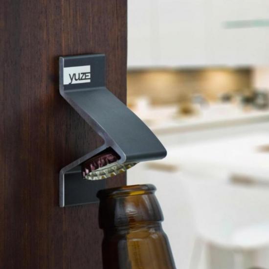 Abridor de Garrafas PRETO YUZE por 36,90 à vista no boleto/pix ou parcele em até 1x sem juros. Compre na loja Mundomax!