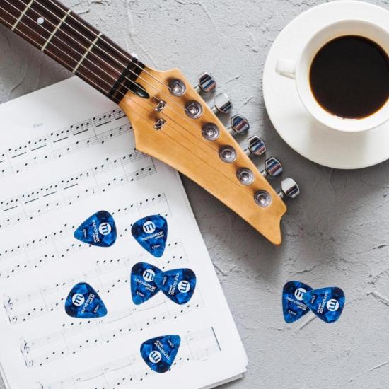 Palheta MUNDOMAX Madrepérola Média Azul (embalagem c/ 6uni.) por 12,99 à vista no boleto/pix ou parcele em até 1x sem juros. Compre na loja Mundomax!