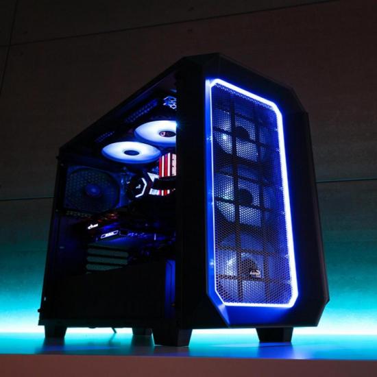 Gabinete Mid Tower c/ LED RGB P7-C0 Preto AEROCOOL por 539,90 à vista no boleto/pix ou parcele em até 10x sem juros. Compre na loja Mundomax!