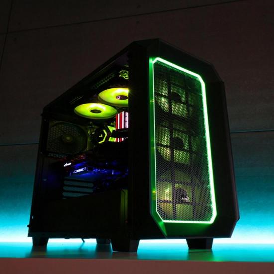 Gabinete Mid Tower c/ LED RGB P7-C0 Preto AEROCOOL por 539,90 à vista no boleto/pix ou parcele em até 10x sem juros. Compre na loja Mundomax!