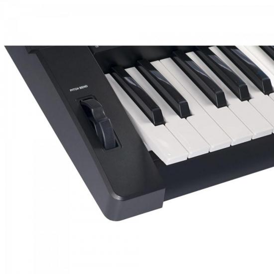 Teclado REVAS KB 330 Preto por 1.329,00 à vista no boleto/pix ou parcele em até 12x sem juros. Compre na loja Mundomax!