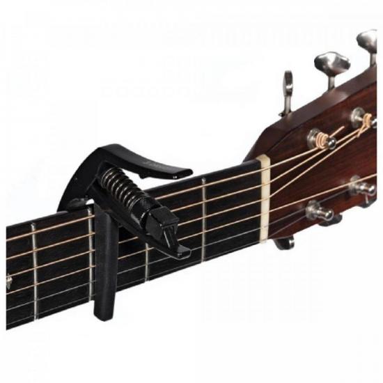 Capotraste para guitarra PLANET WAVES PWCP10 Preto por 225,90 à vista no boleto/pix ou parcele em até 9x sem juros. Compre na loja Mundomax!