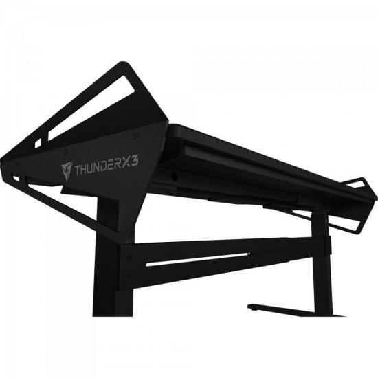 Mesa Gamer Automatizada HEX 120CM AD7 M Preto THUNDERX3 por 0,00 à vista no boleto/pix ou parcele em até 1x sem juros. Compre na loja Thunderx3!