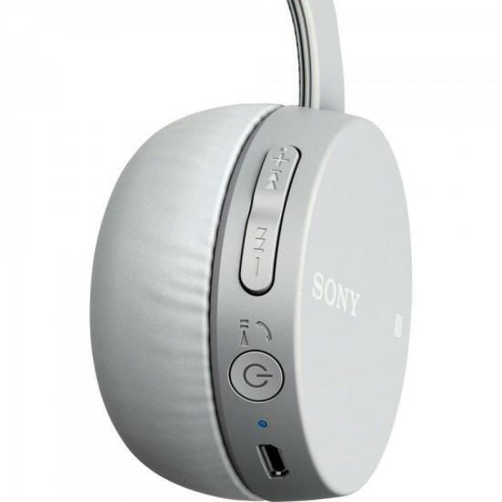 Fone Bluetooth WH-CH400/H Cinza SONY por 237,90 à vista no boleto/pix ou parcele em até 9x sem juros. Compre na loja Mundomax!